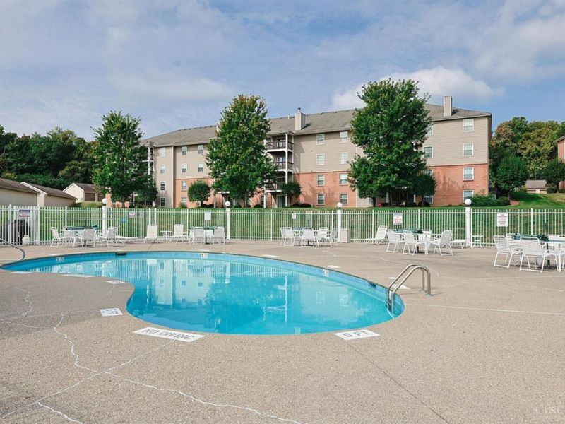 4300 Regency Ridge Court, Unit 208, Green Township, OH 45248 Photo 40