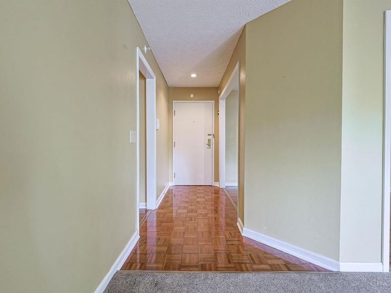 4300 Regency Ridge Court, Unit 208, Green Township, OH 45248 Photo 5