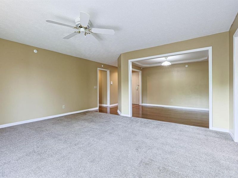 4300 Regency Ridge Court, Unit 208, Green Township, OH 45248 Photo 9
