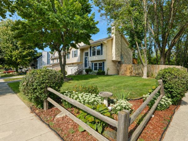 3503 E 43rd Court, Des Moines, IA 50317