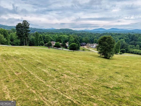 RIVERSIDE ON LA Madeline, Blairsville, GA 30512