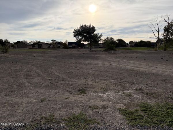 406 Dog Leg Drive, Fernley, NV 89408