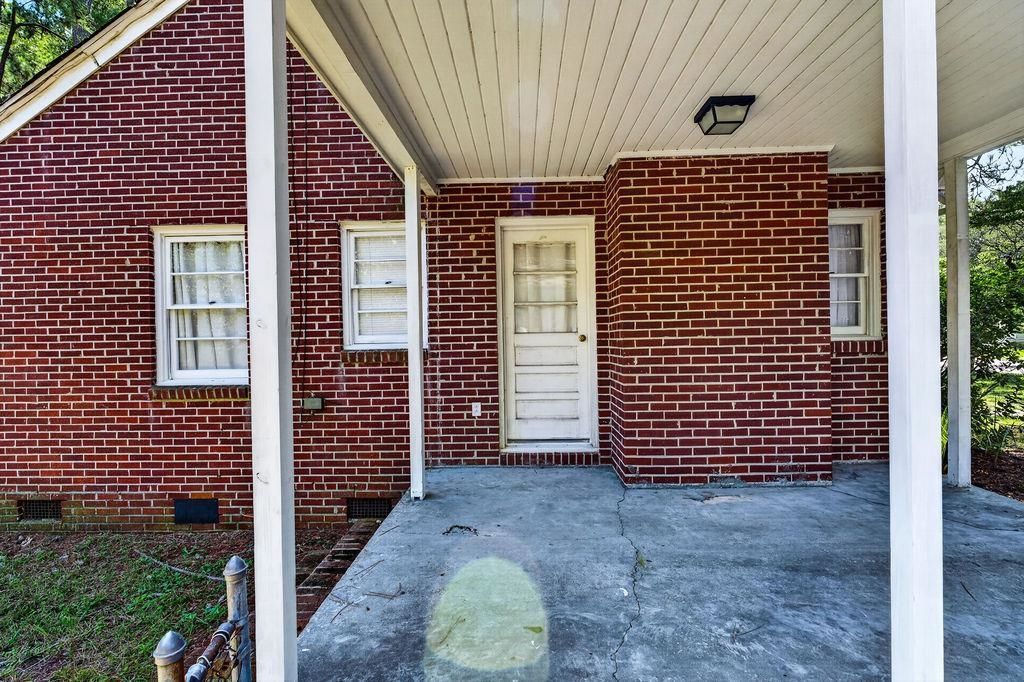 2501 Redwood St.  Photo 11