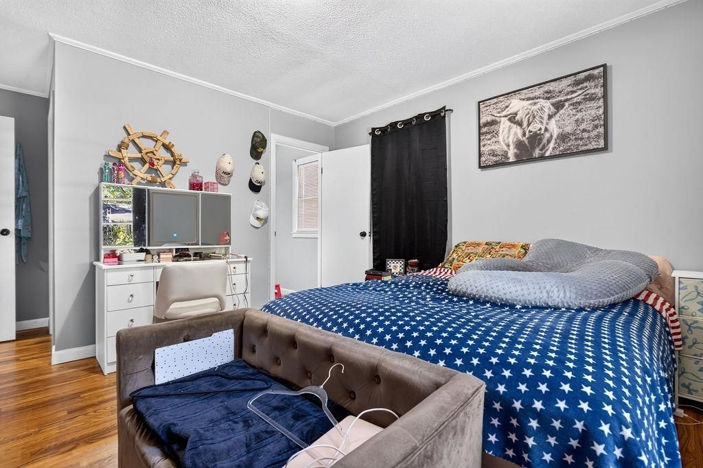 2501 Redwood St. Photo 35