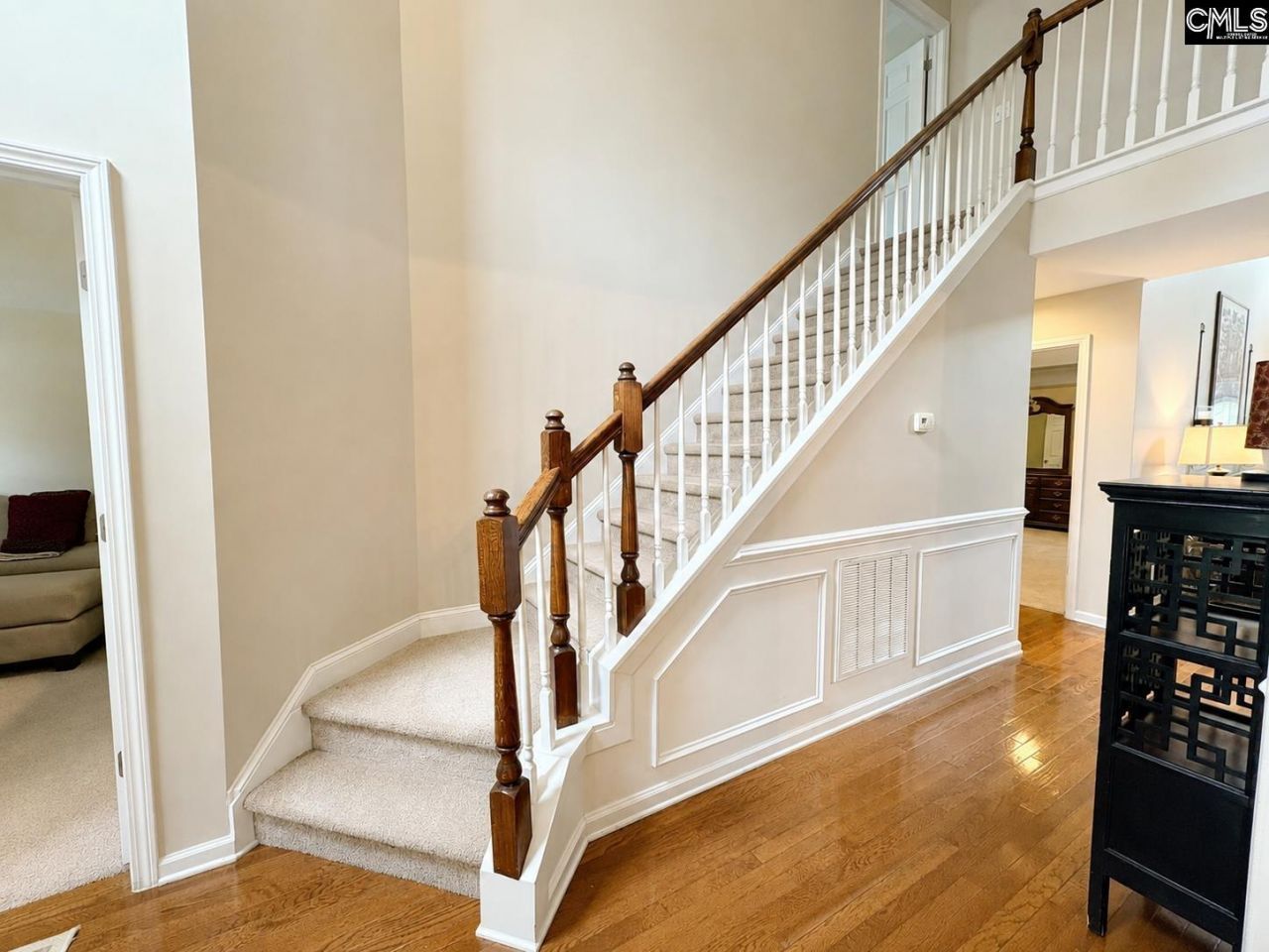 227 Letha Lane  Photo 4