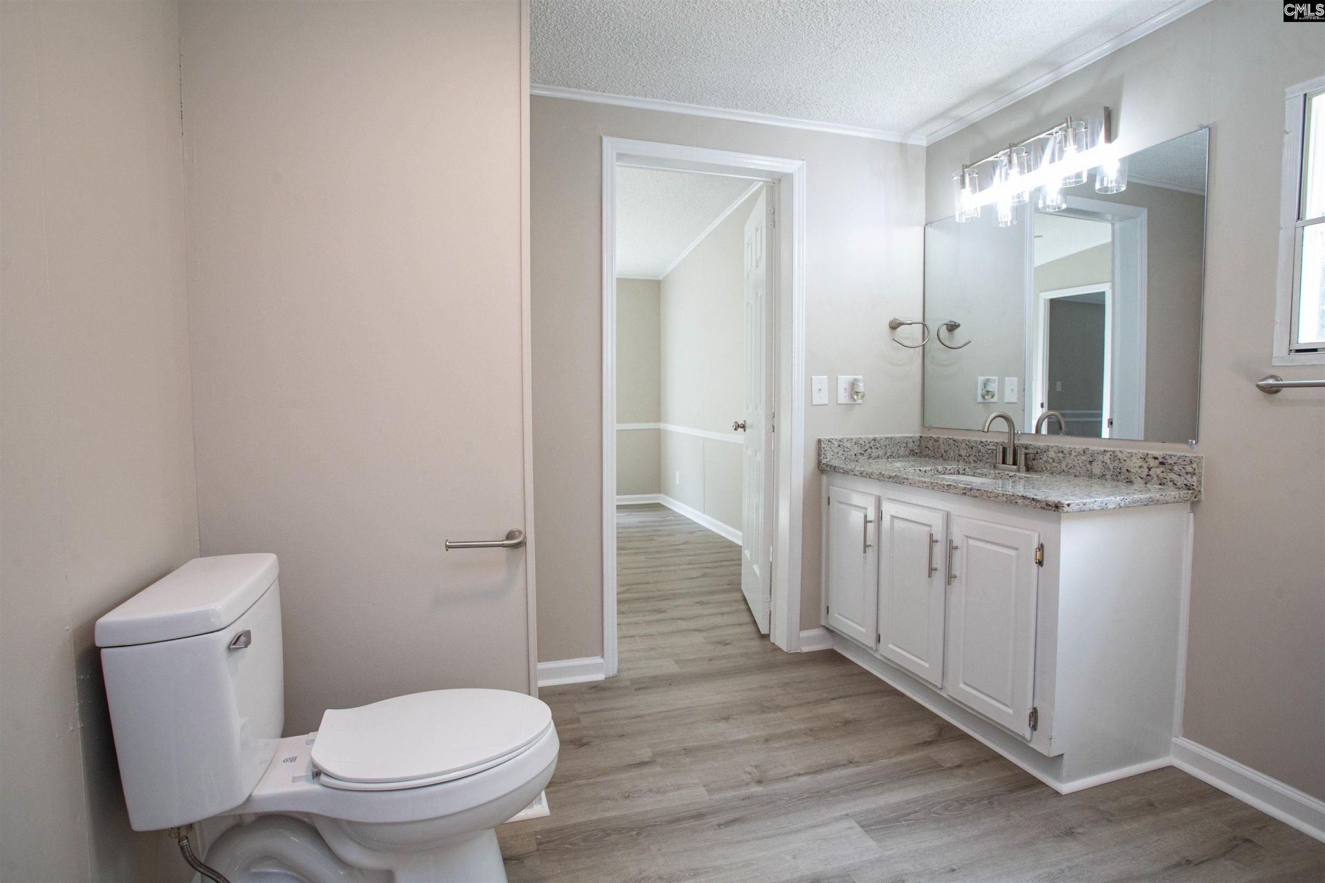 446 W Inwood Street Photo 8