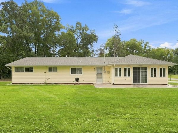 6521 Donna Drive, Fort Wayne, IN 46819