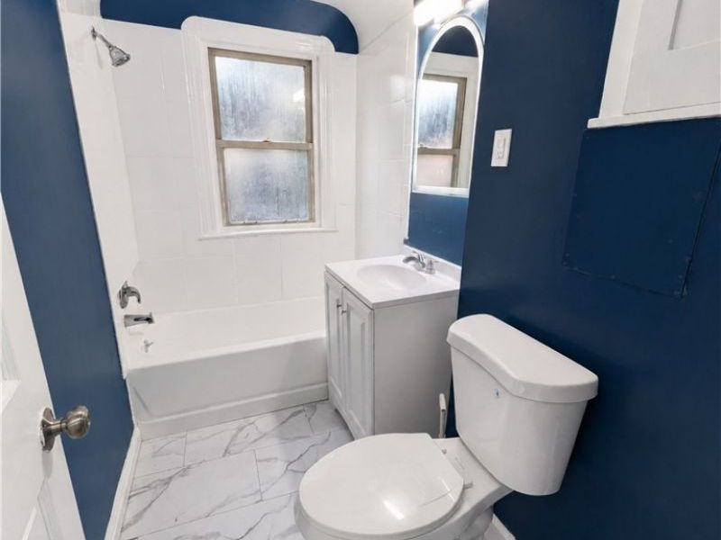 22400 Tracy Avenue, Euclid, OH 44123 Photo 6
