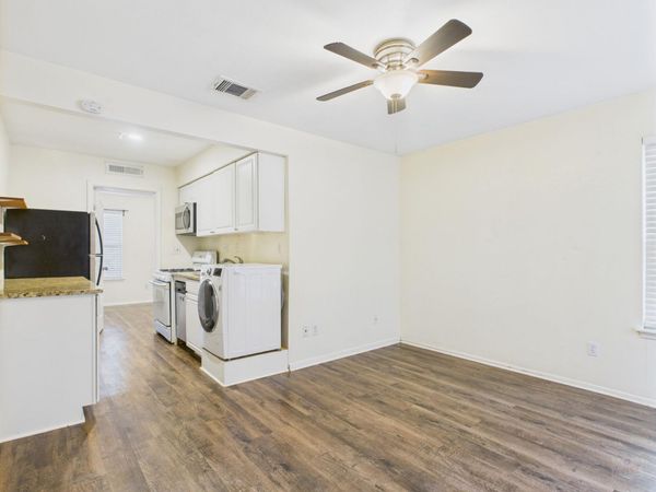 1106 22nd ST , Unit 5, Austin, TX 78705