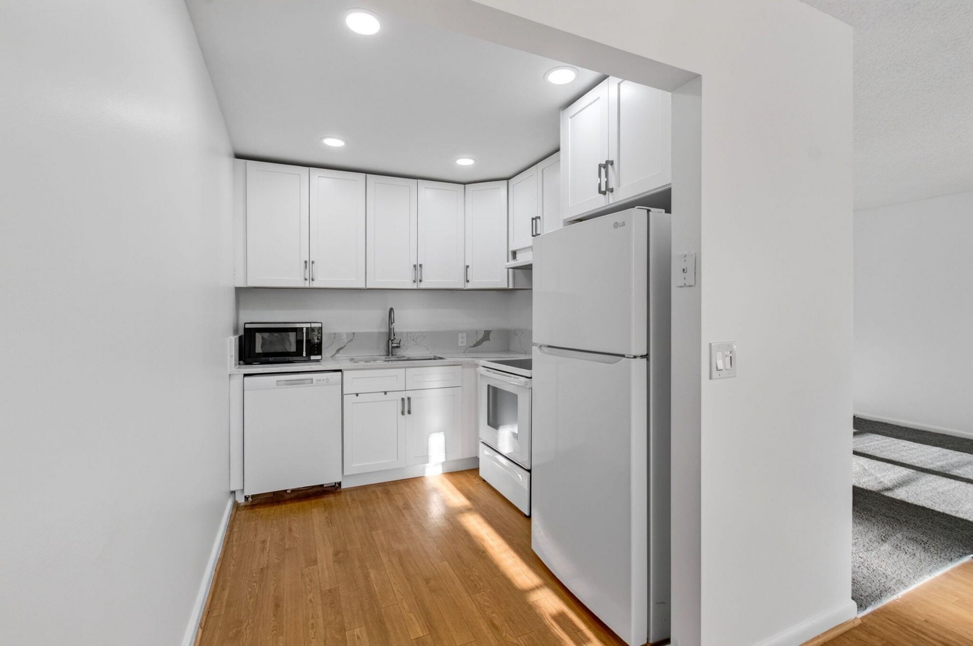 45 Dorset B, Boca Raton, FL 33434 Photo