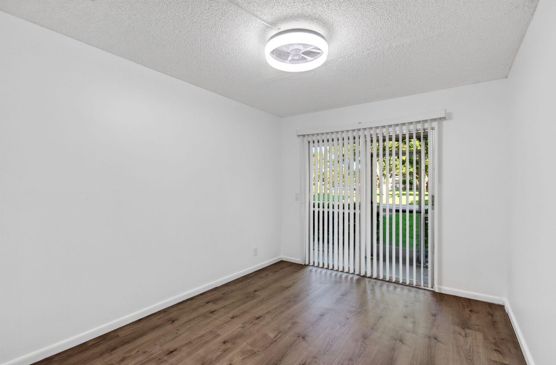 45 Dorset B, Boca Raton, FL 33434 Photo