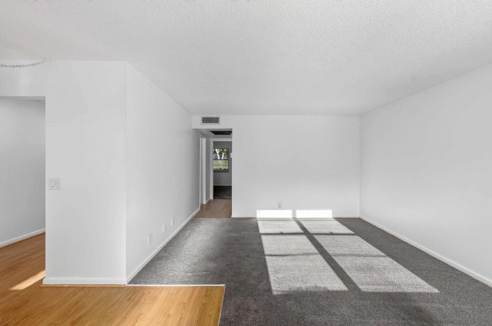 45 Dorset B, Boca Raton, FL 33434 Photo