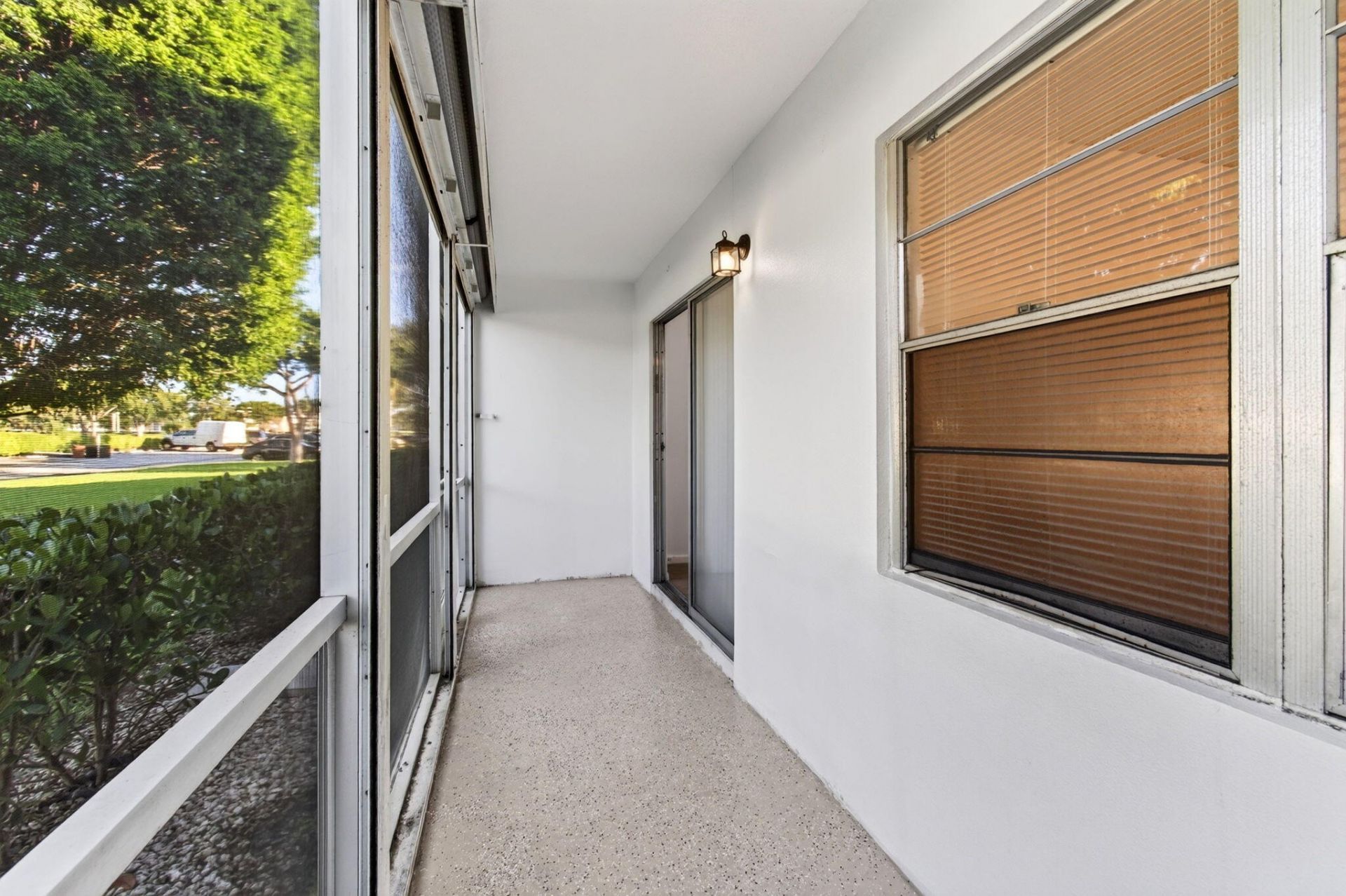 45 Dorset B, Boca Raton, FL 33434 Photo