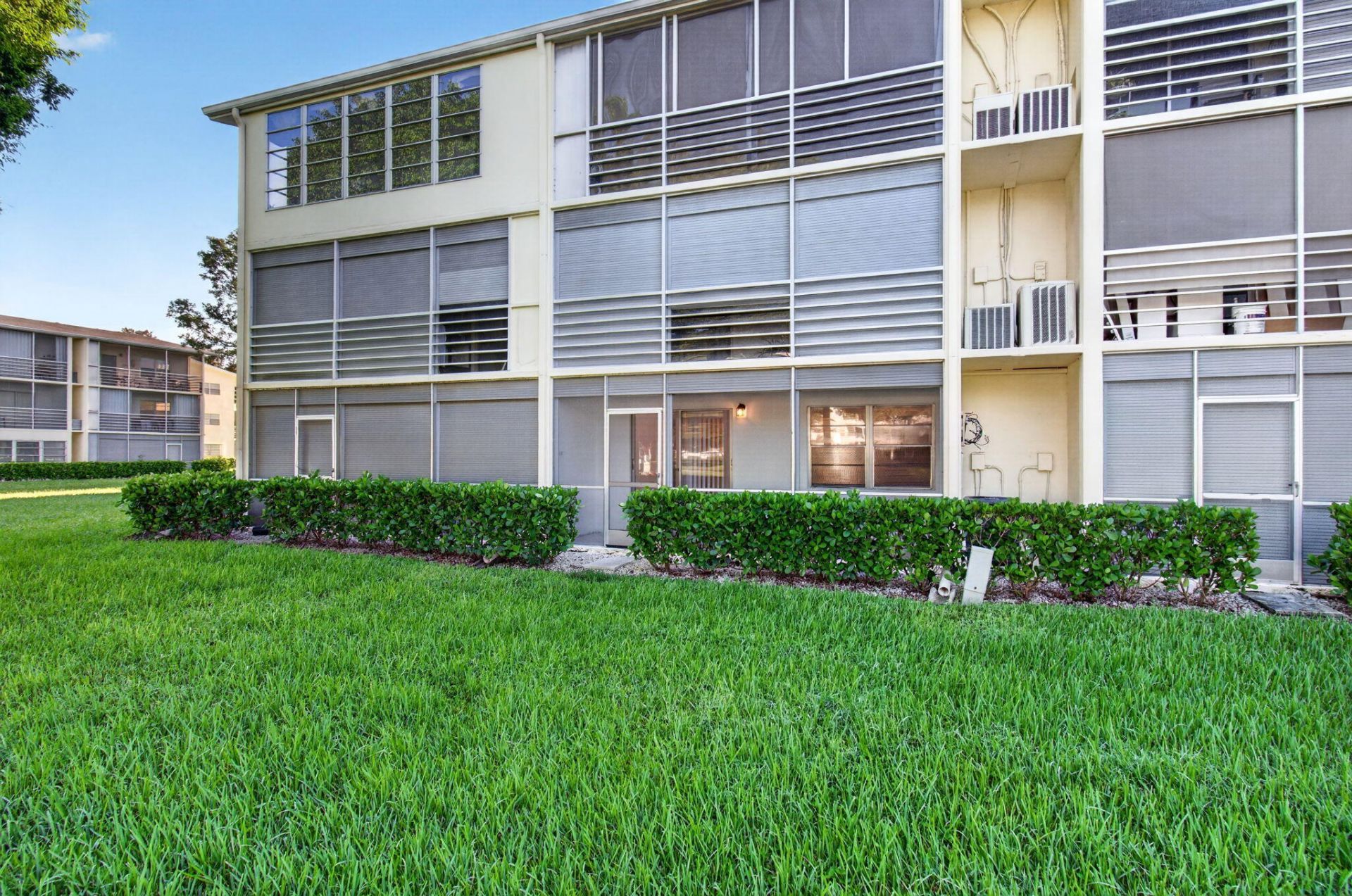 45 Dorset B, Boca Raton, FL 33434 Photo