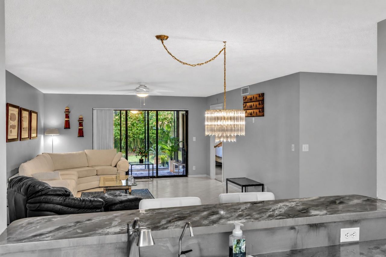 9632 Sills Drive E, Unit 102, Boynton Beach, FL 33437 Photo