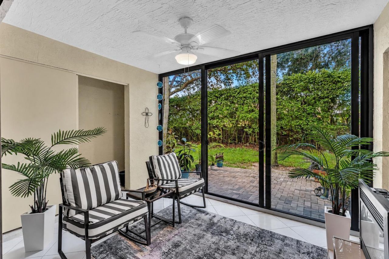 9632 Sills Drive E, Unit 102, Boynton Beach, FL 33437 Photo