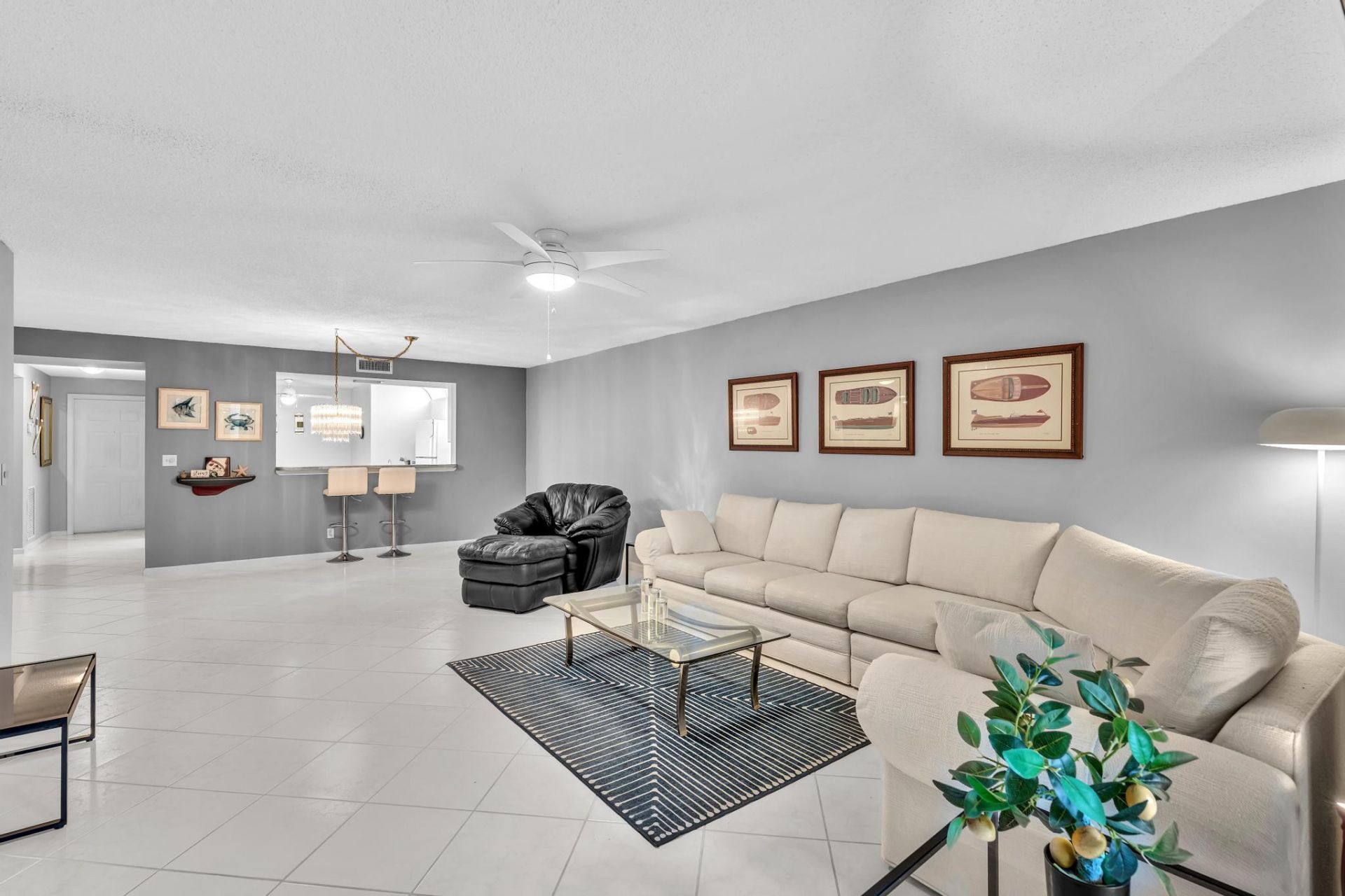9632 Sills Drive E, Unit 102, Boynton Beach, FL 33437 Photo