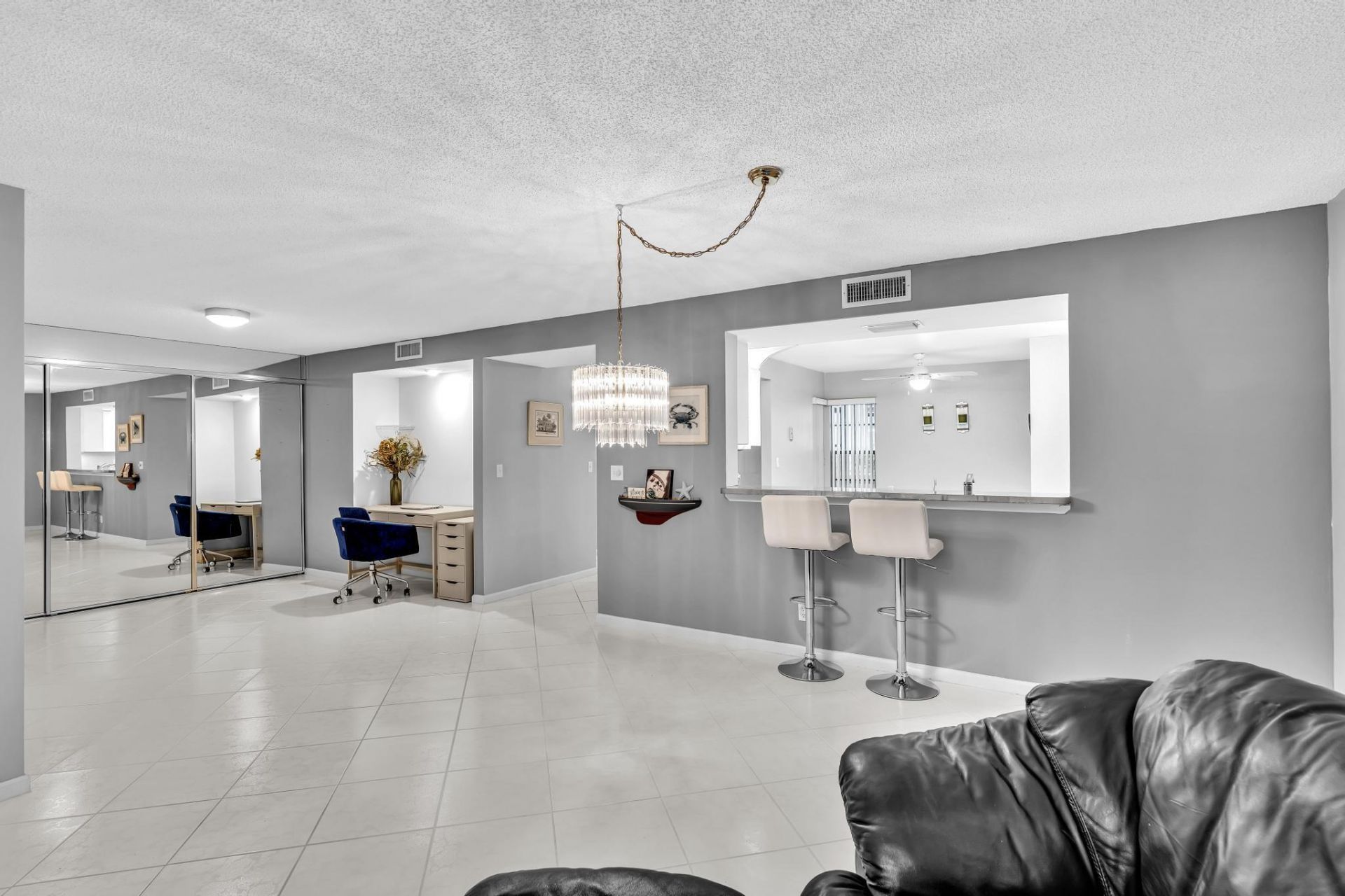 9632 Sills Drive E, Unit 102, Boynton Beach, FL 33437 Photo