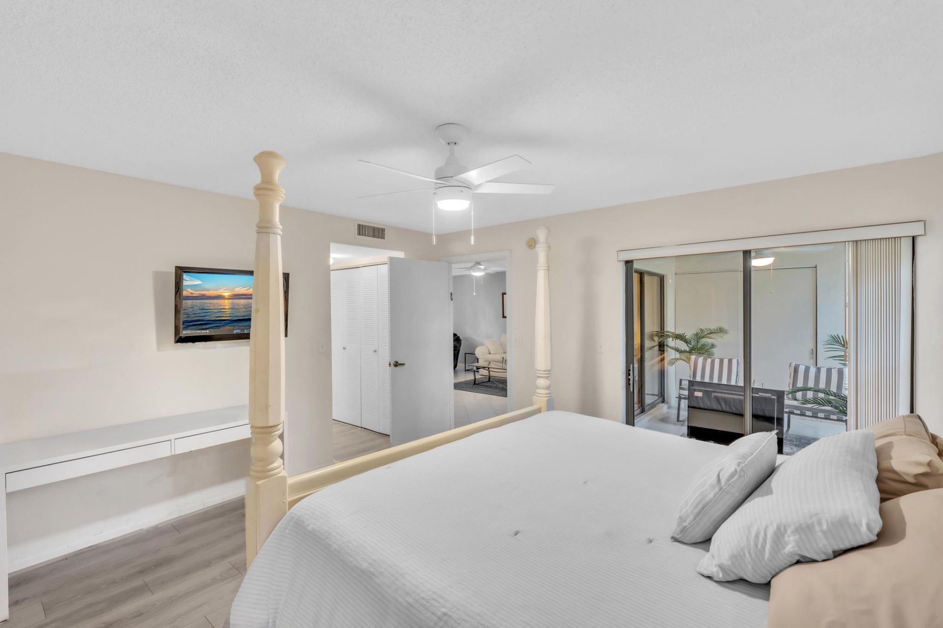 9632 Sills Drive E, Unit 102, Boynton Beach, FL 33437 Photo