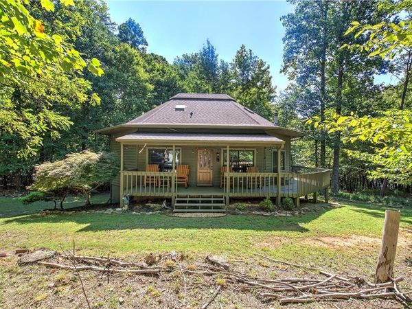 149 Long Swamp Drive , Jasper, GA 30143