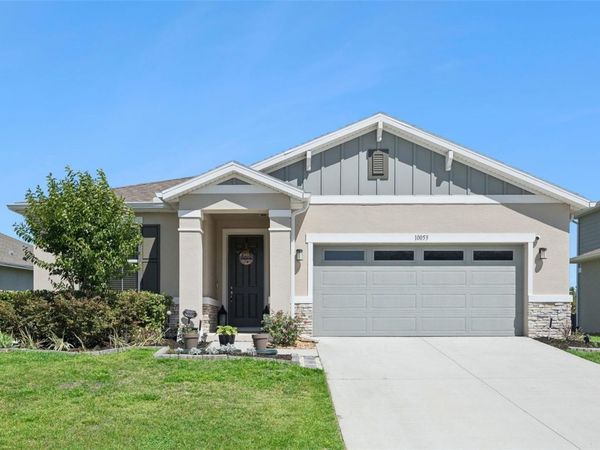 10053 SPRING LAKE DRIVE , CLERMONT, FL 34711