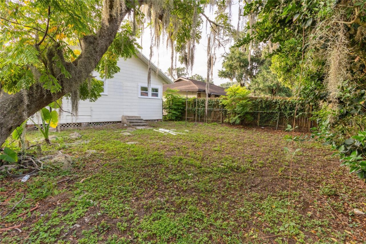 14022 4th Street , Dade City, FL 33525 Photo