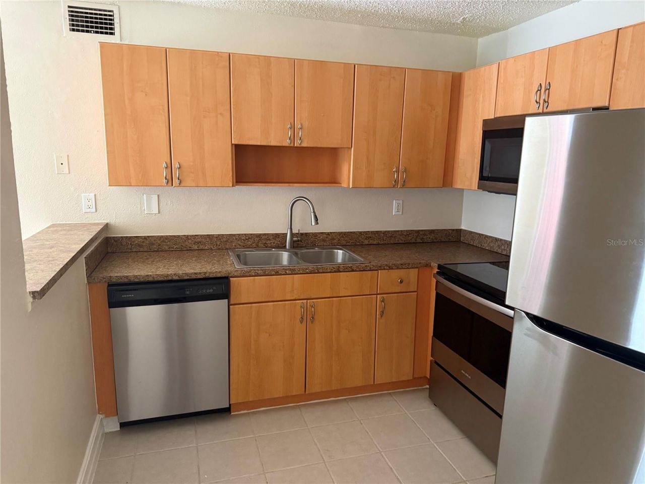 21038 Voyager Boulevard , Unit 4, Land O Lakes, FL 34638 Photo