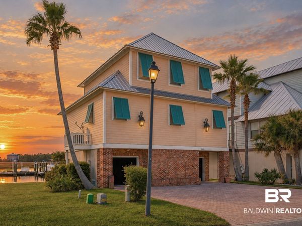 3885 Lafitte Boulevard, Gulf Shores, AL 36542