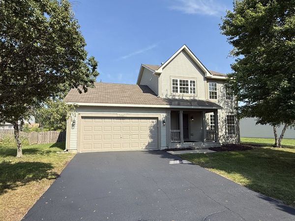 1441 BlueStem Lane , Minooka, IL 60447