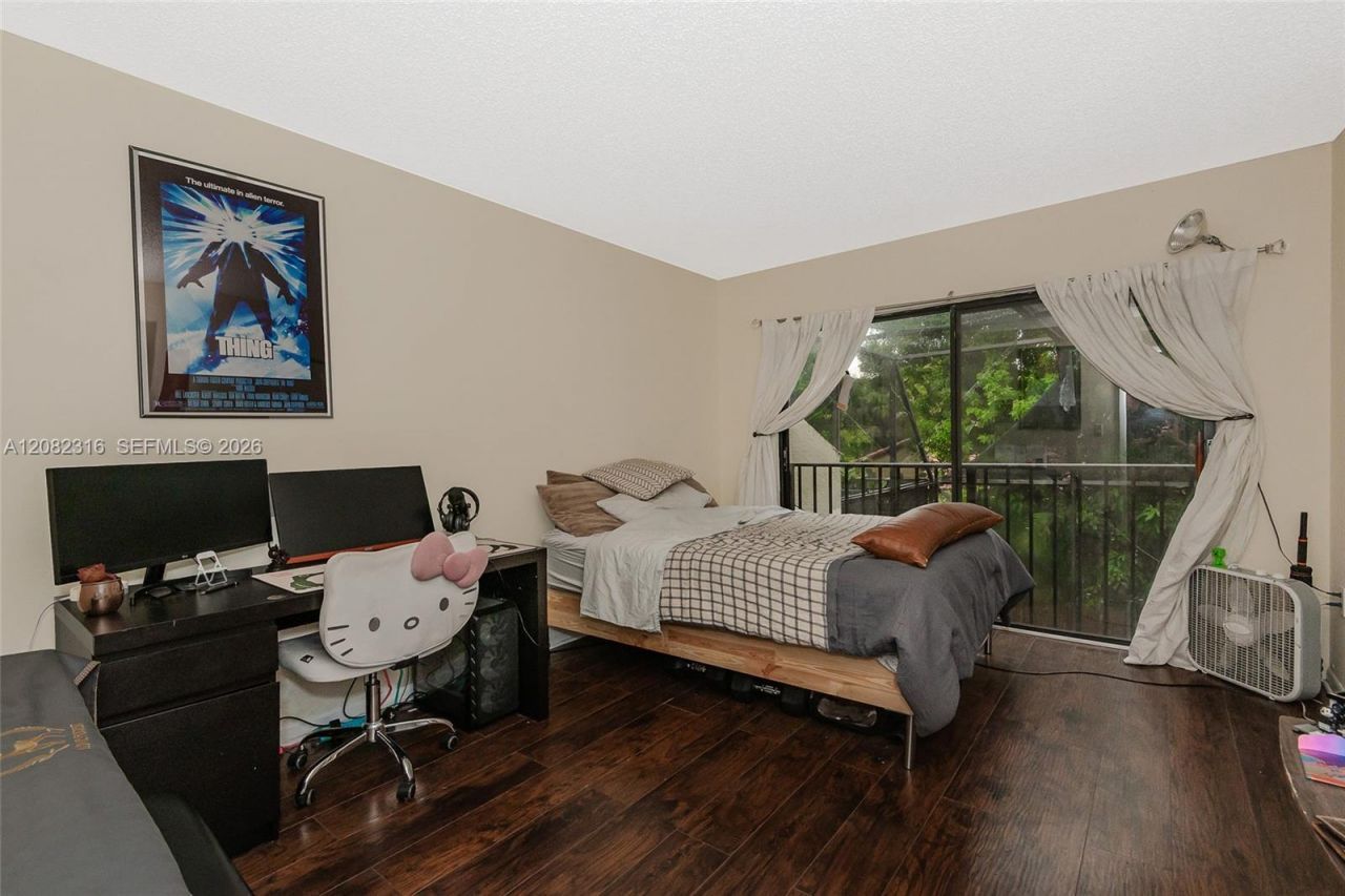 9876 Costa Del Sol Blvd, Unit B-93, Doral, FL 33178 Photo