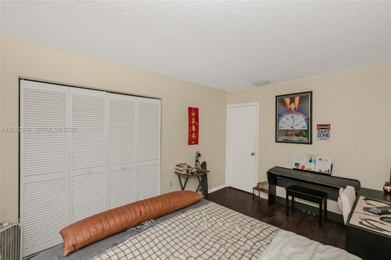 9876 Costa Del Sol Blvd, Unit B-93, Doral, FL 33178 Photo