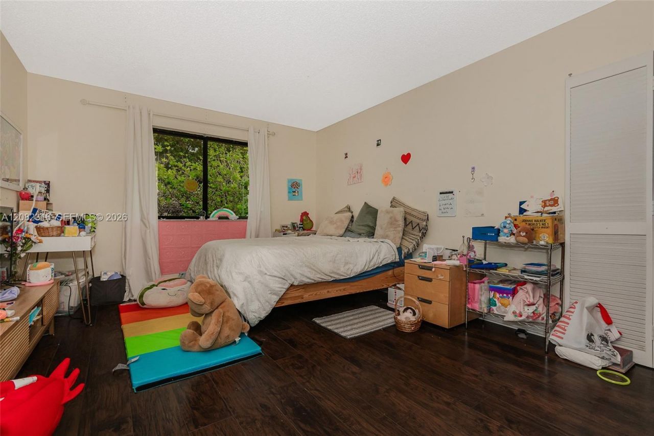 9876 Costa Del Sol Blvd, Unit B-93, Doral, FL 33178 Photo