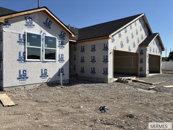 303 NE Copper Bell Dr, SHELLEY, ID 83274