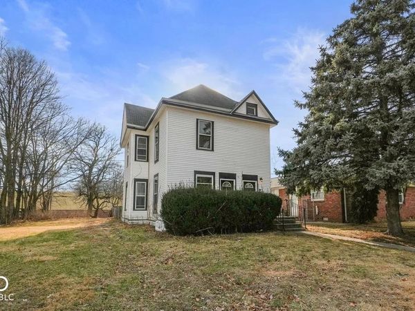131 W 13th Street , Anderson, IN 46016