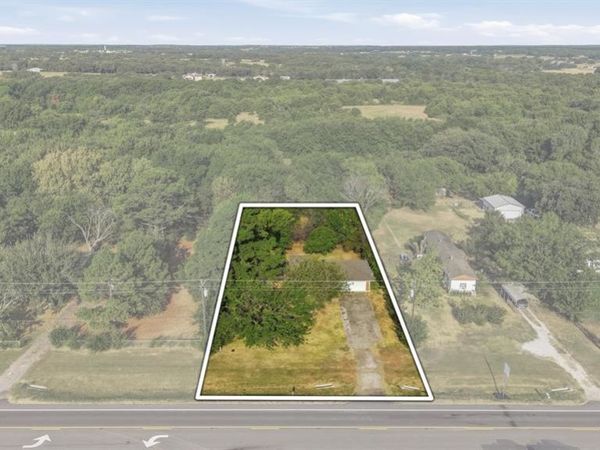 1017 Highway 377 N, Whitesboro, TX 76273