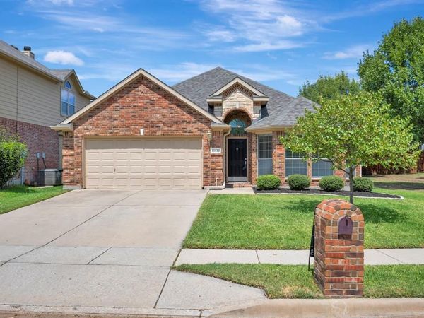11612 Wild Pear Lane, Fort Worth, TX 76244