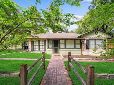 2819 Alden Avenue, Dallas, TX 75211