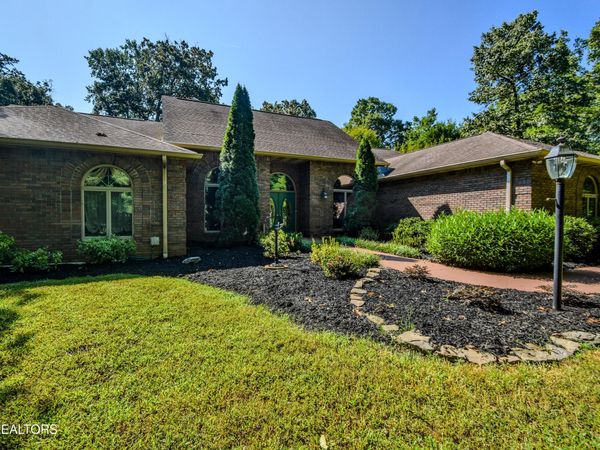 11104 Chapman Hwy, Seymour, TN 37865