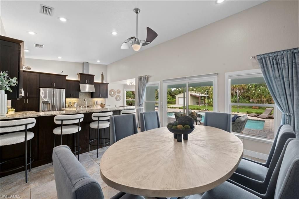 681 15th St Sw, Naples, FL 34117 Photo