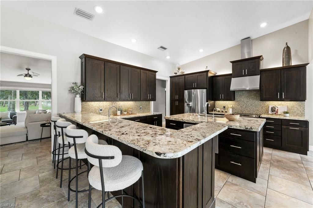 681 15th St Sw, Naples, FL 34117 Photo