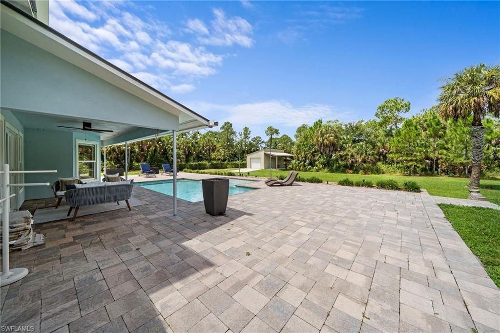 681 15th St Sw, Naples, FL 34117 Photo