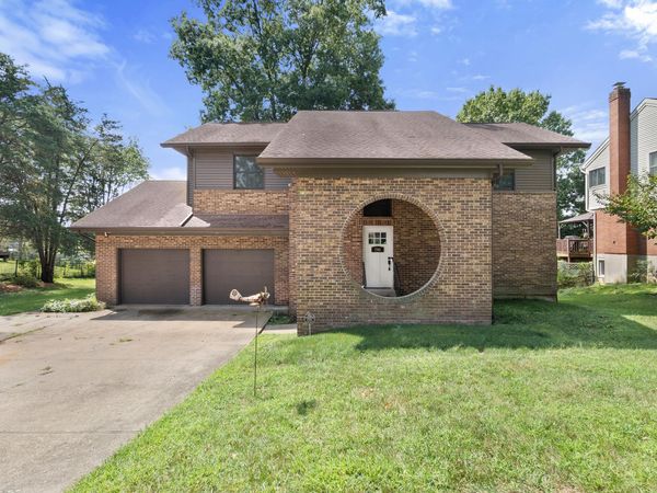 795 Elizabeth Drive, Florence, KY 41042
