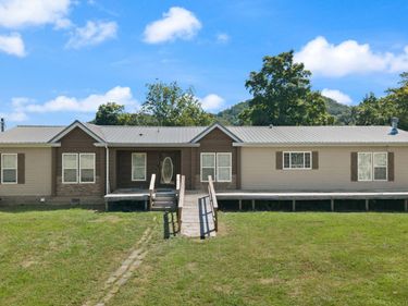 620 Black Pike, Hustonville, KY 40437