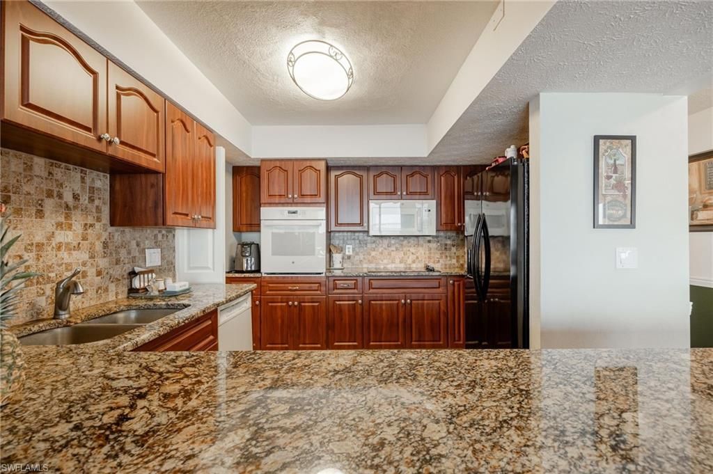 4015 SE 20th Pl , Unit 503, Cape Coral, FL 33904 Photo