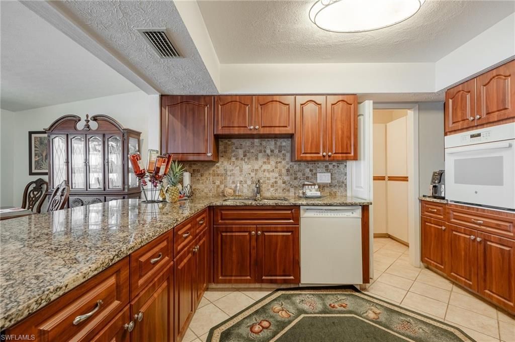 4015 SE 20th Pl , Unit 503, Cape Coral, FL 33904 Photo