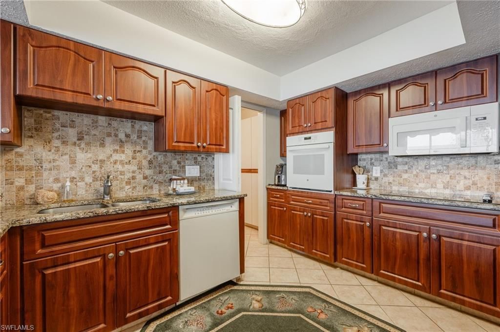 4015 SE 20th Pl , Unit 503, Cape Coral, FL 33904 Photo