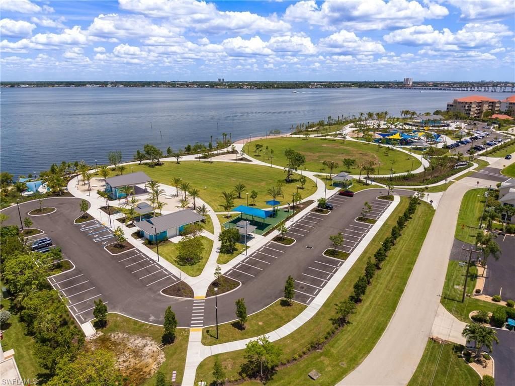 4015 SE 20th Pl , Unit 503, Cape Coral, FL 33904 Photo