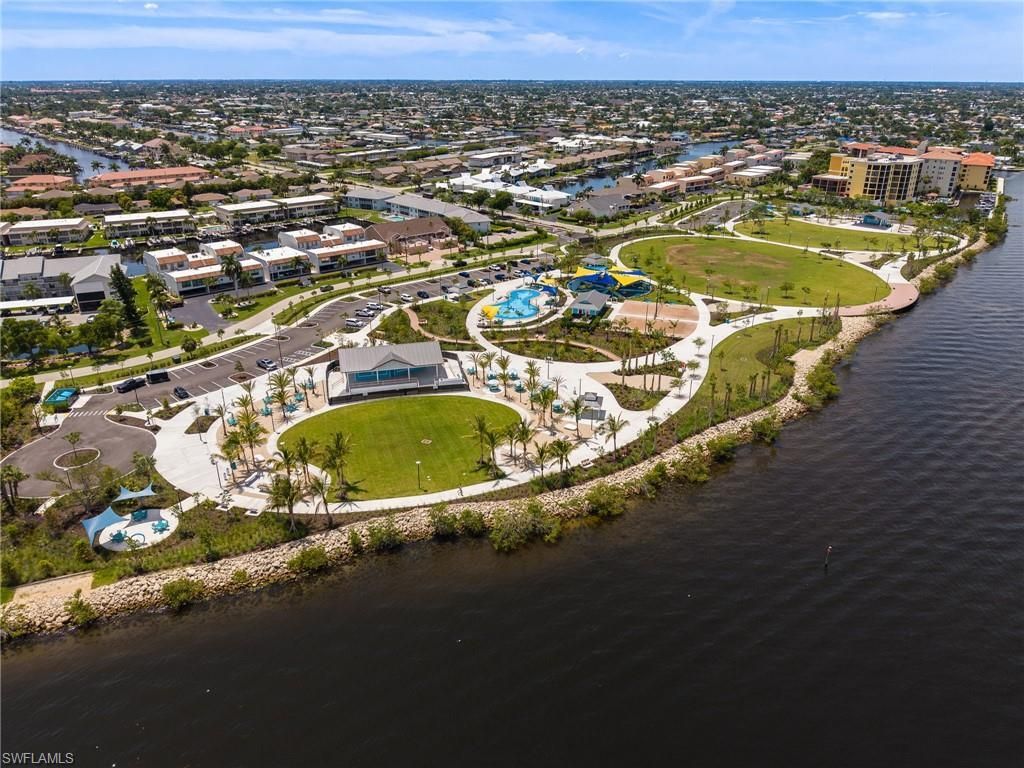 4015 SE 20th Pl , Unit 503, Cape Coral, FL 33904 Photo