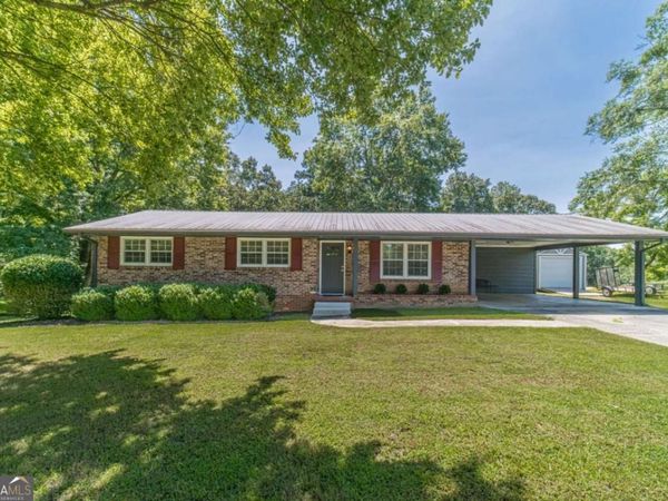 4619 Mountain View Road, Oakwood, GA 30566