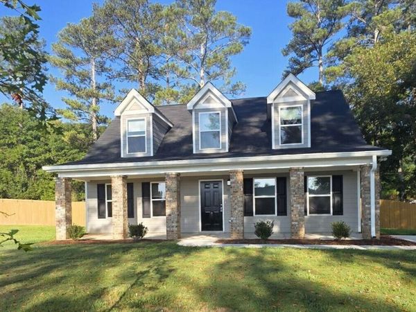 111 Charlotte Circle, Statham, GA 30666